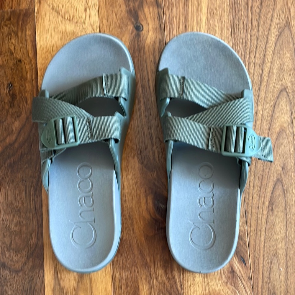 Like new Chaco slip on sandals